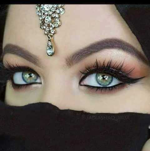 صفات اصحاب العيون الزرقاء وما خلفهم